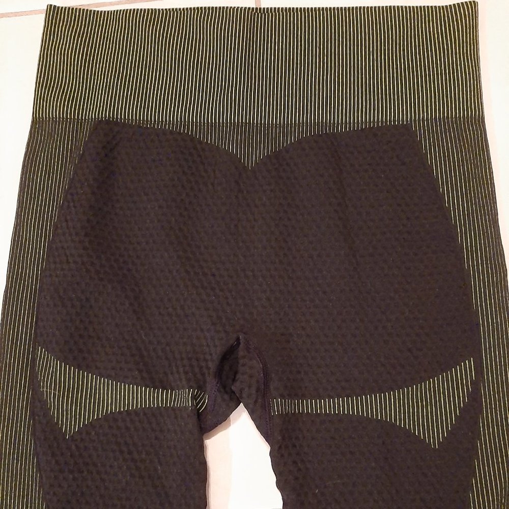 New High Quality Sexy Leggings. - Picture 12 of 15